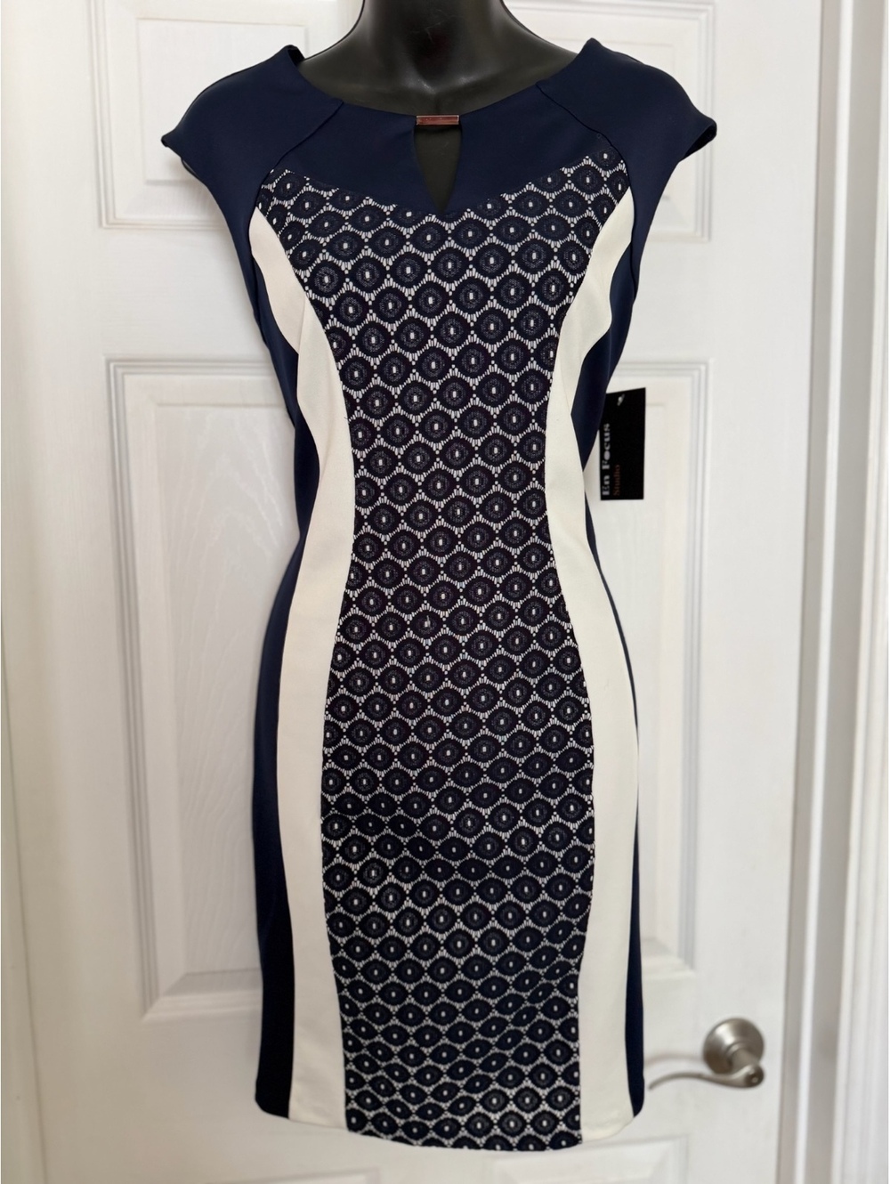 En Focus Studio navy patterned sheath dress